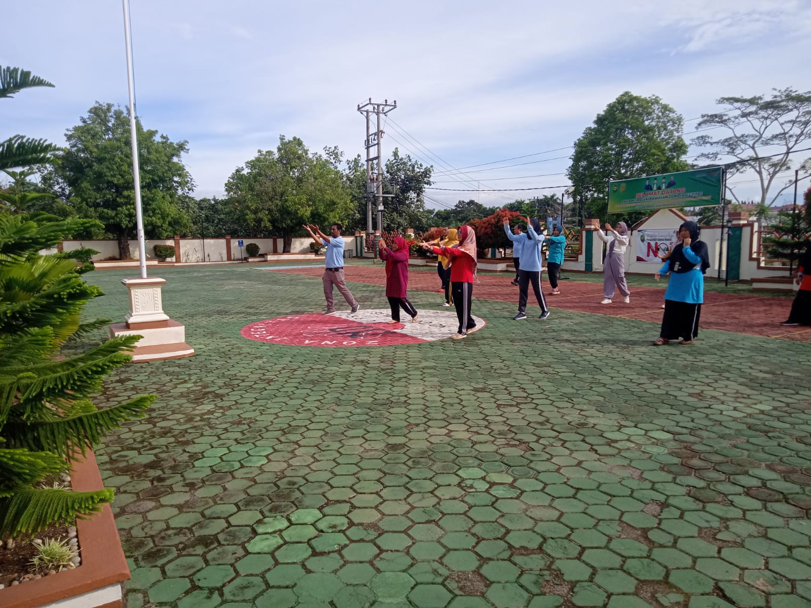 Senam sehat 4