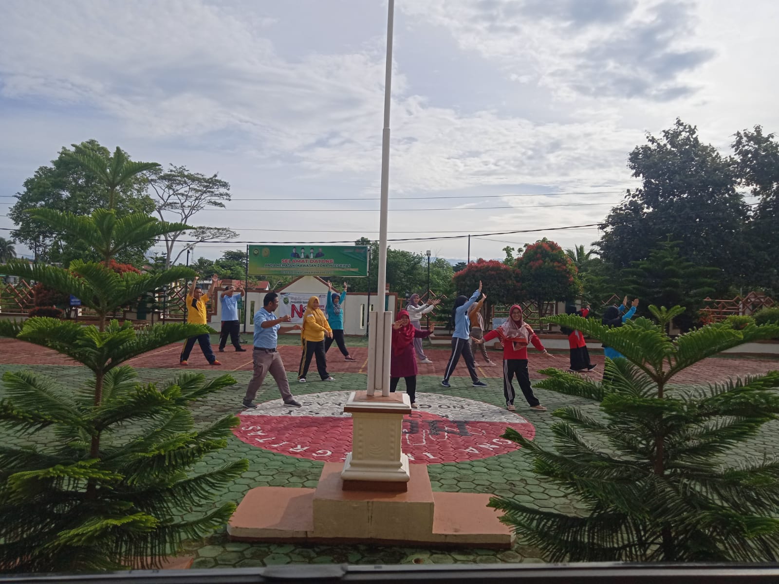 Senam sehat 5